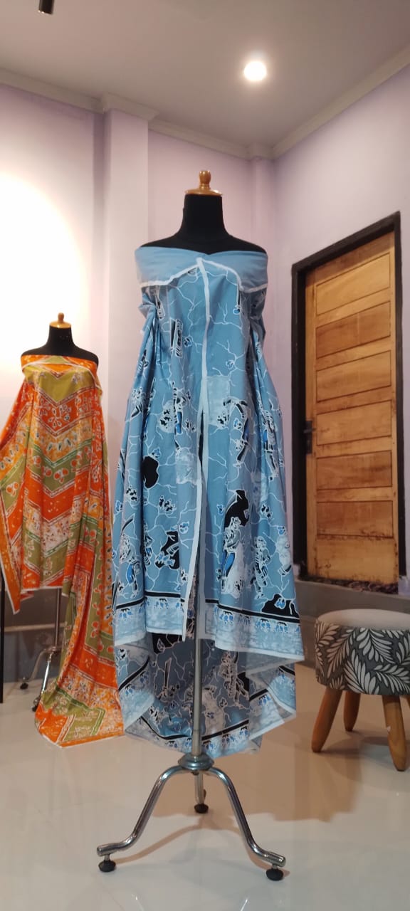 Batik Bacan Biru Muda